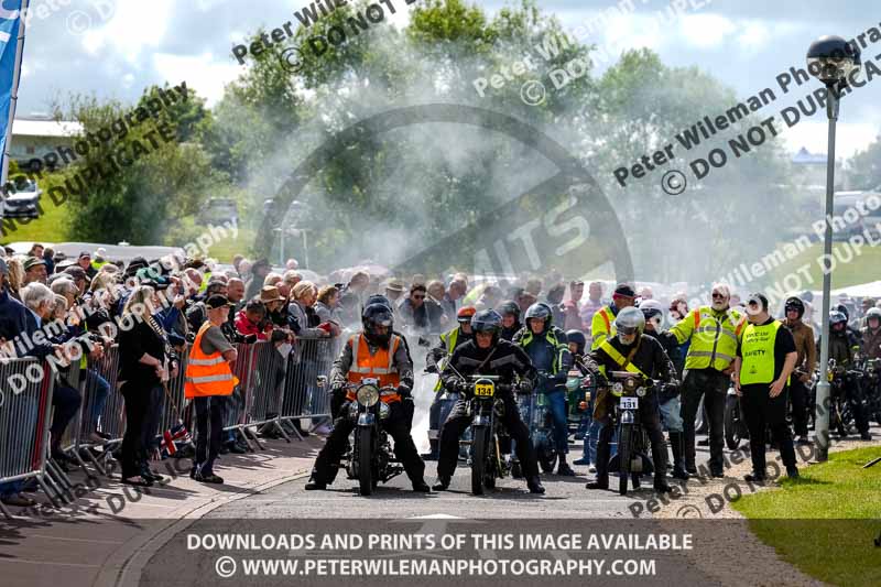 Vintage motorcycle club;eventdigitalimages;no limits trackdays;peter wileman photography;vintage motocycles;vmcc banbury run photographs